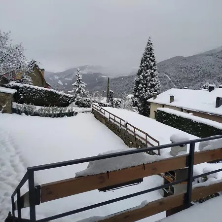 Cal Masuret Tatil Evi Planoles